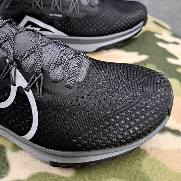 Nike React Pegasus Trail 4  Flywire Women Black Grey Running Shoes DJ6159-001 - Picture 11 of 12